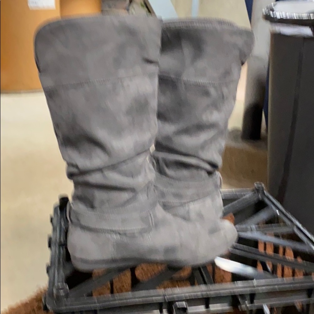 Arizona Grey Slouch boots